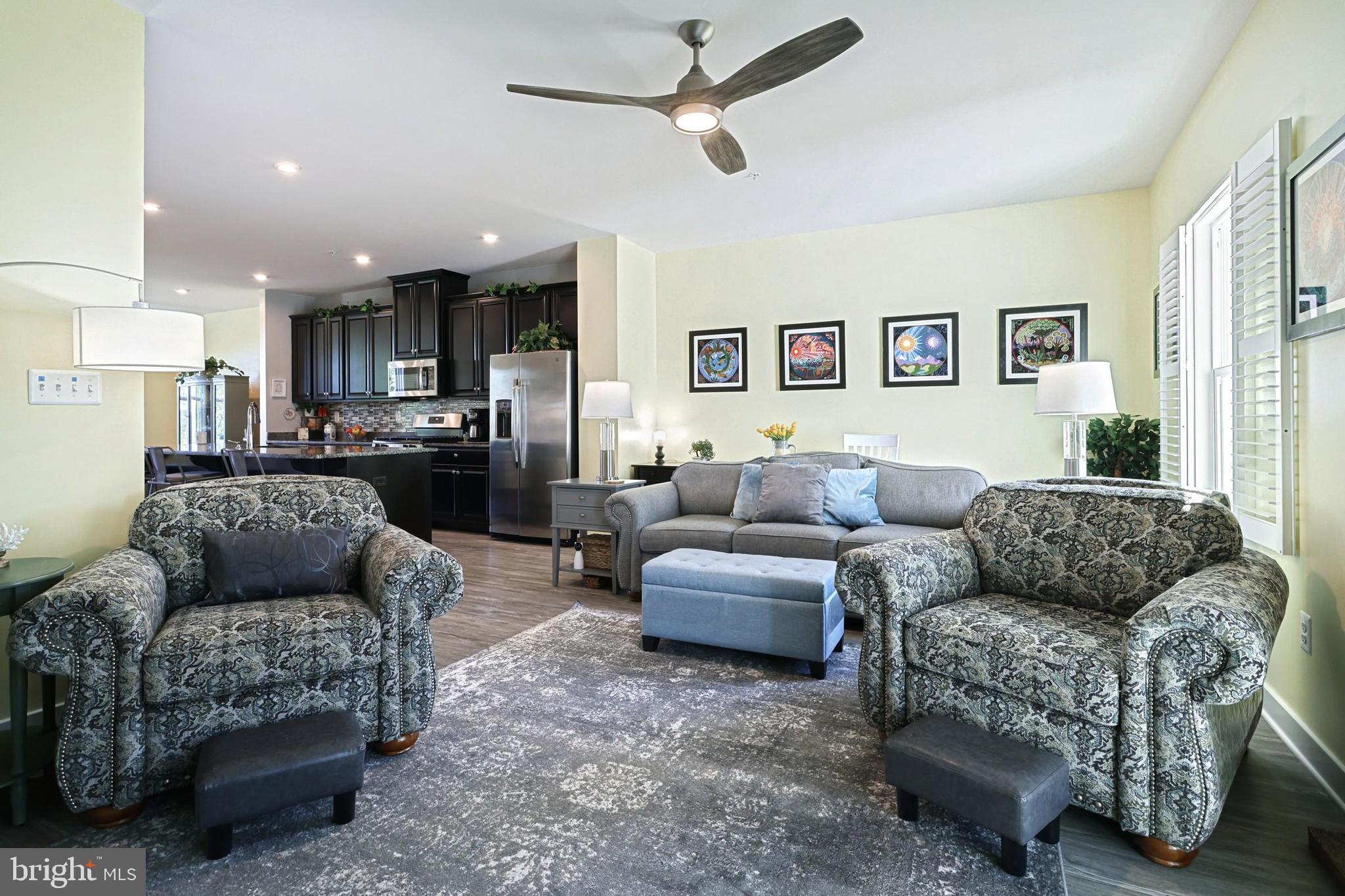 REGENTS GLEN TOWNHOME - Residential