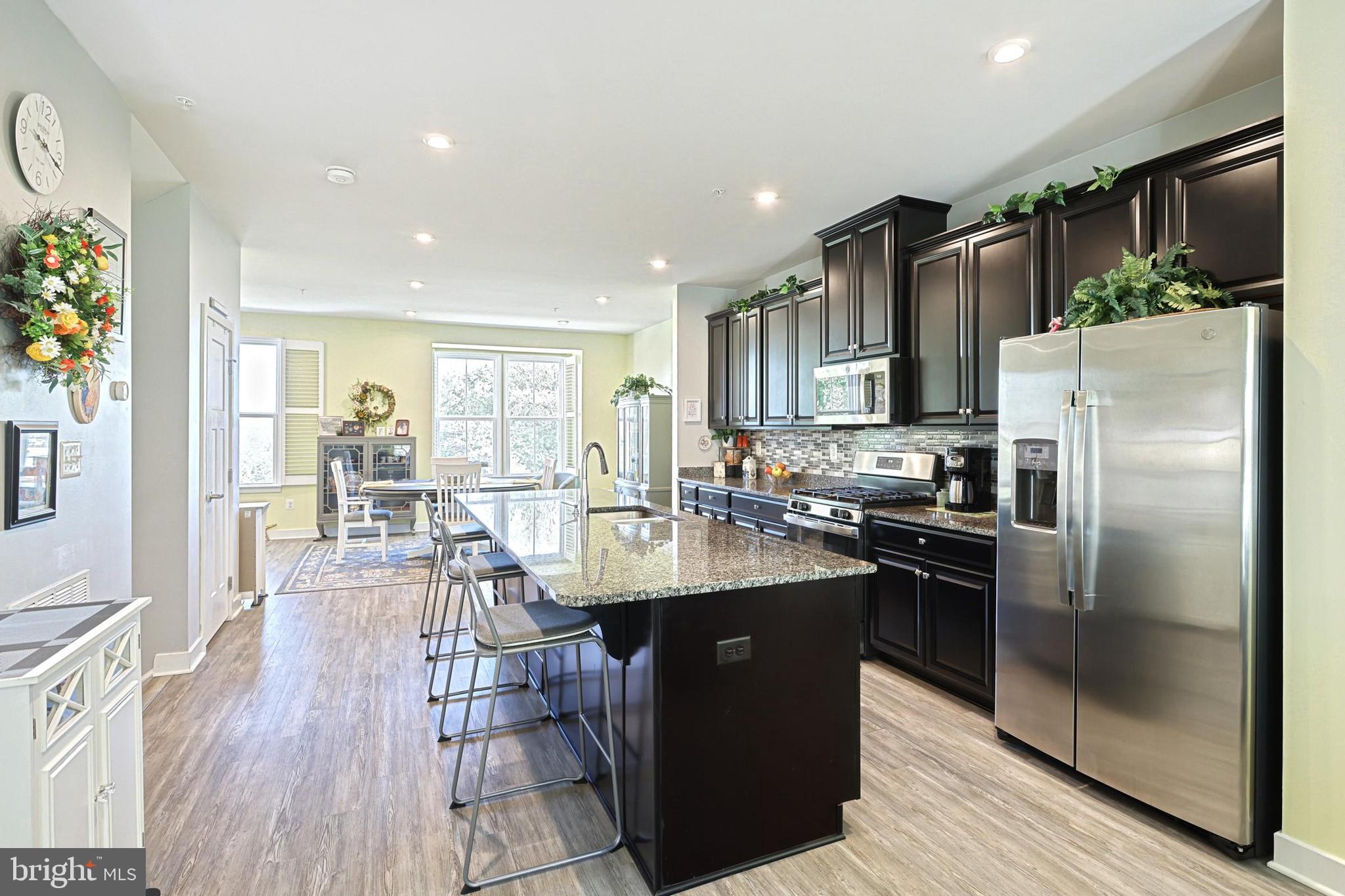 REGENTS GLEN TOWNHOME - Residential