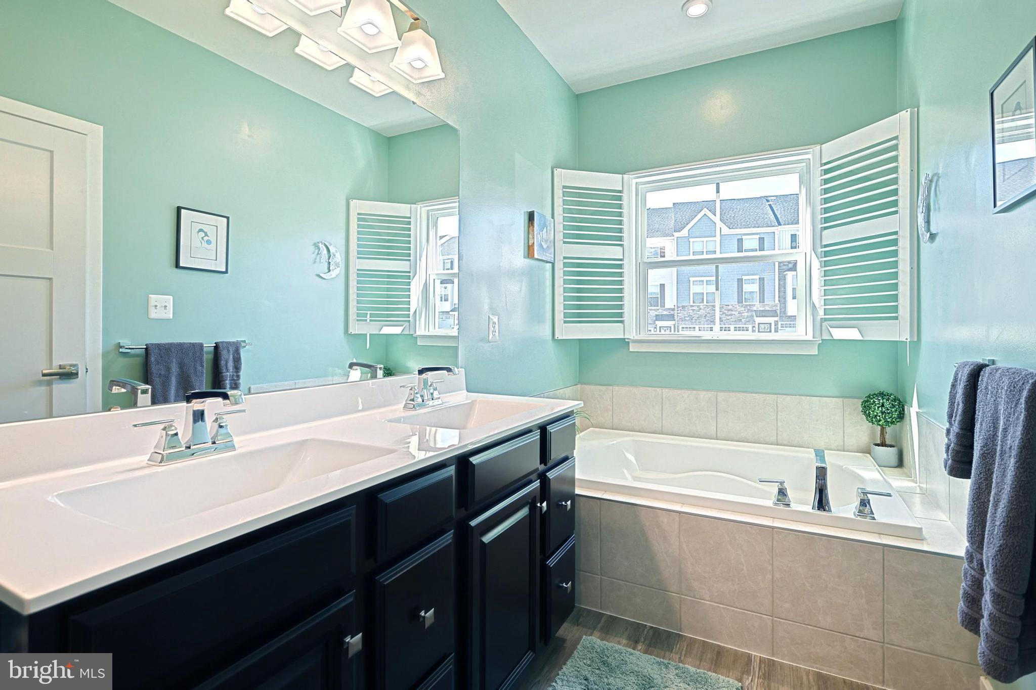 REGENTS GLEN TOWNHOME - Residential