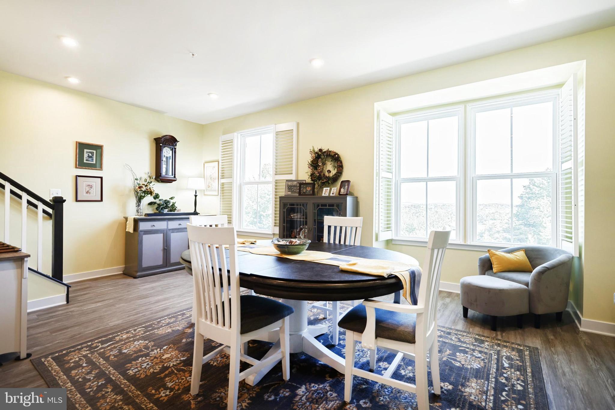 REGENTS GLEN TOWNHOME - Residential