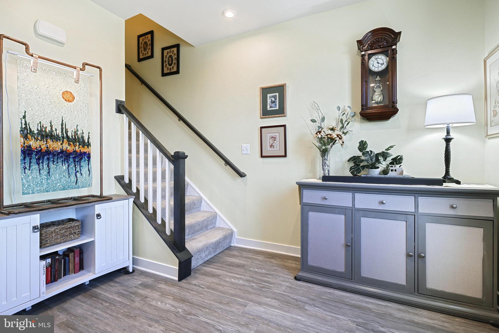 REGENTS GLEN TOWNHOME - Residential