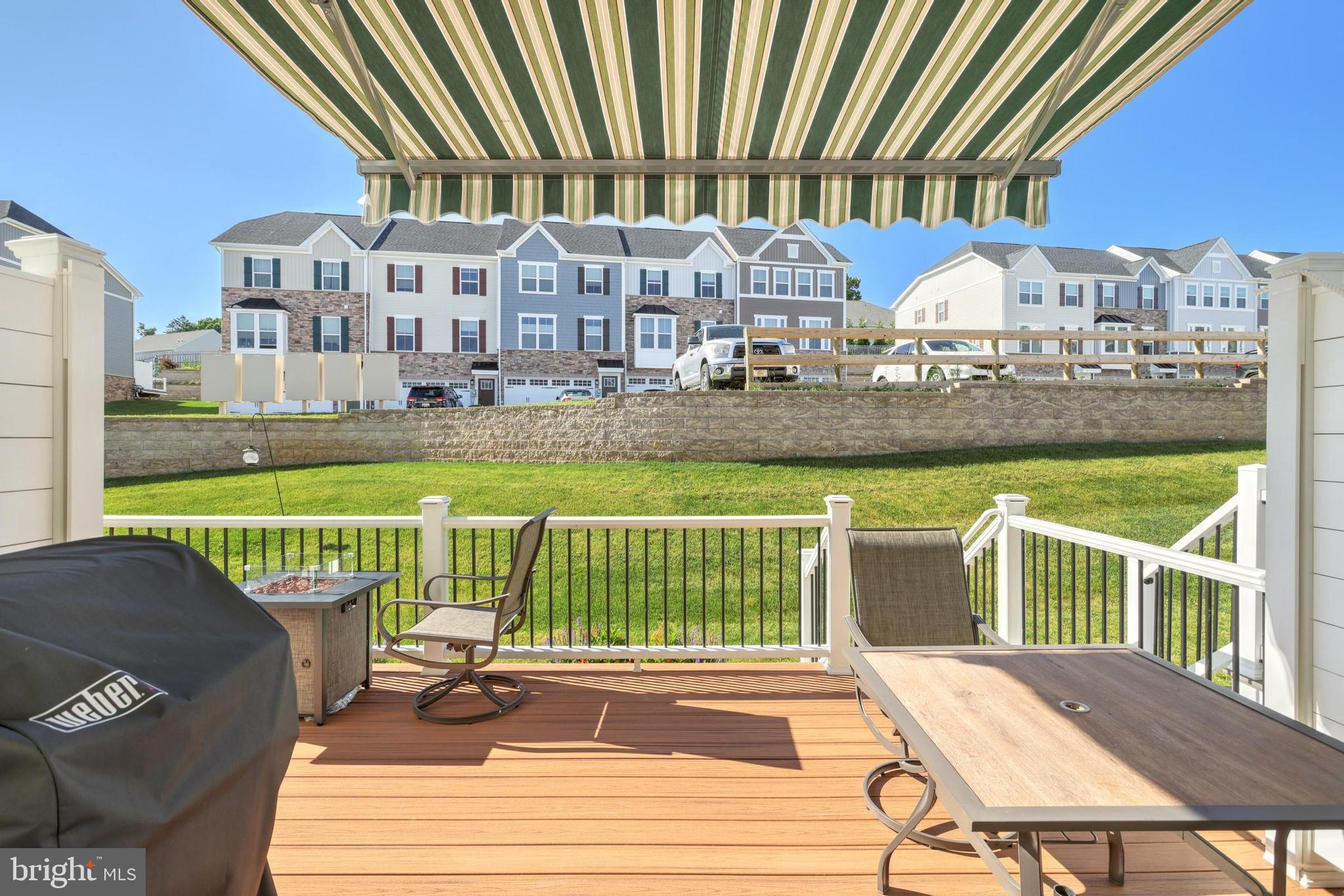 REGENTS GLEN TOWNHOME - Residential