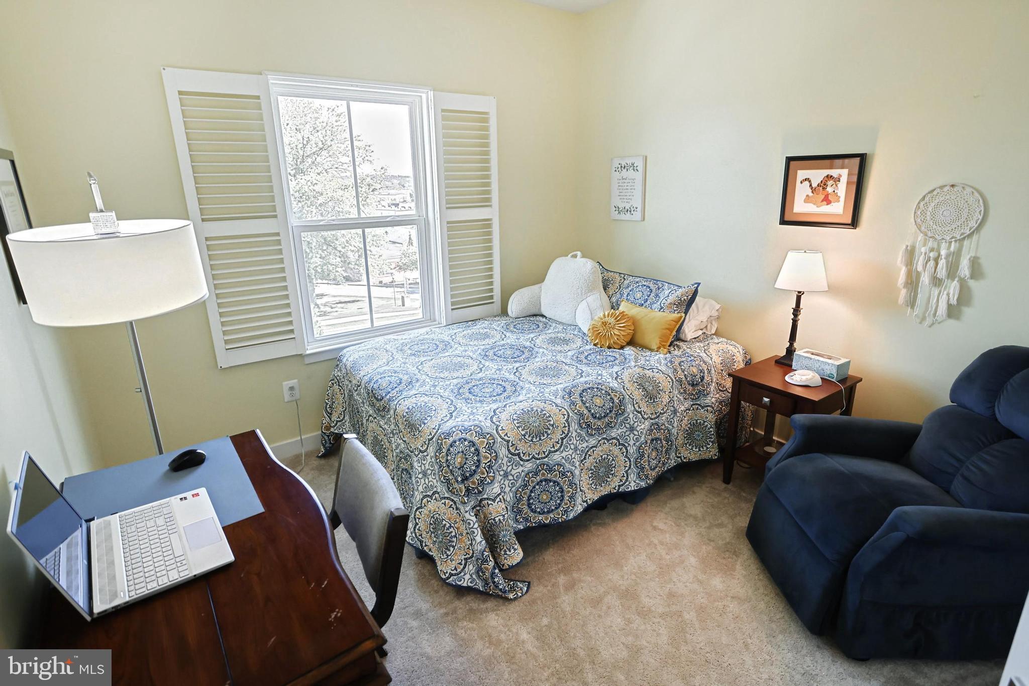 REGENTS GLEN TOWNHOME - Residential