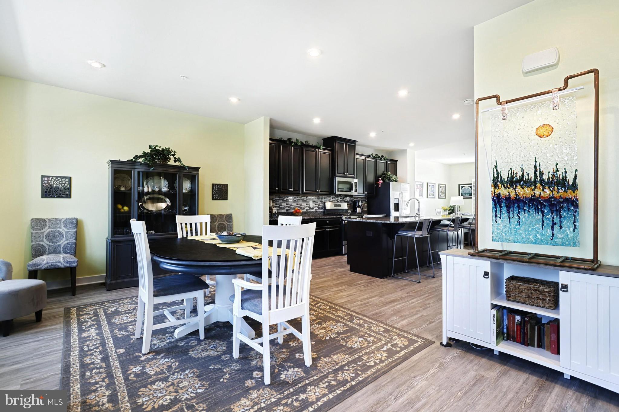 REGENTS GLEN TOWNHOME - Residential