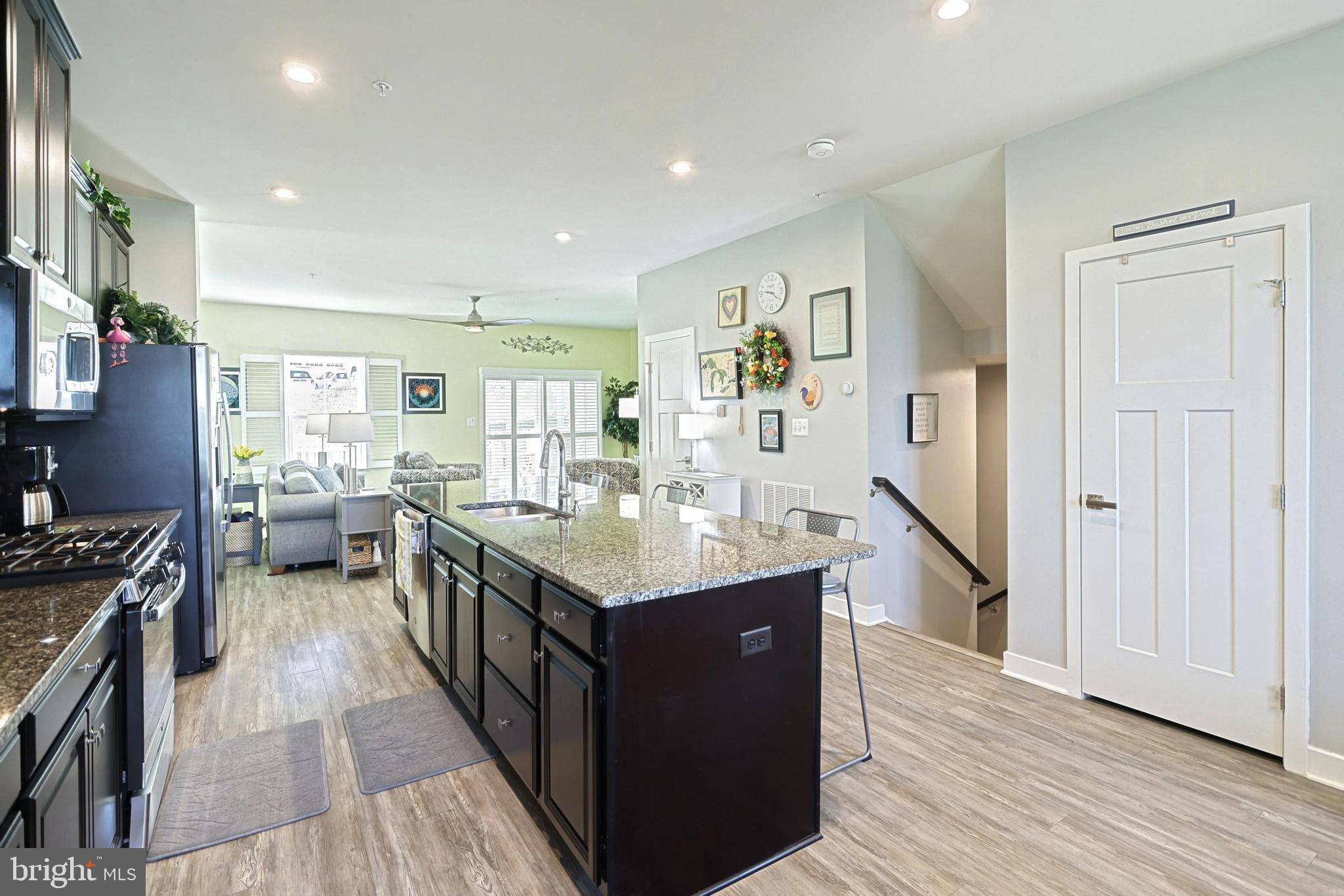 REGENTS GLEN TOWNHOME - Residential