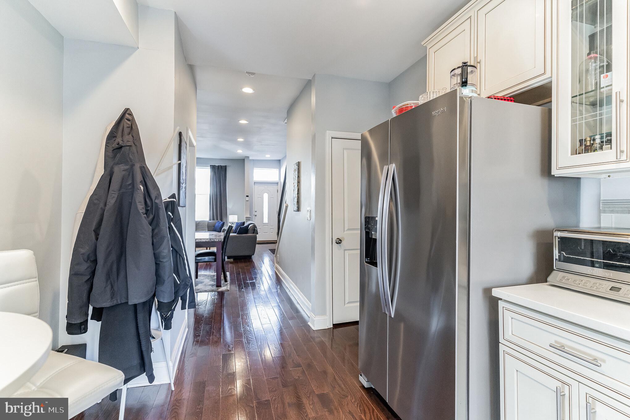 EAST KENSINGTON - Residential Lease