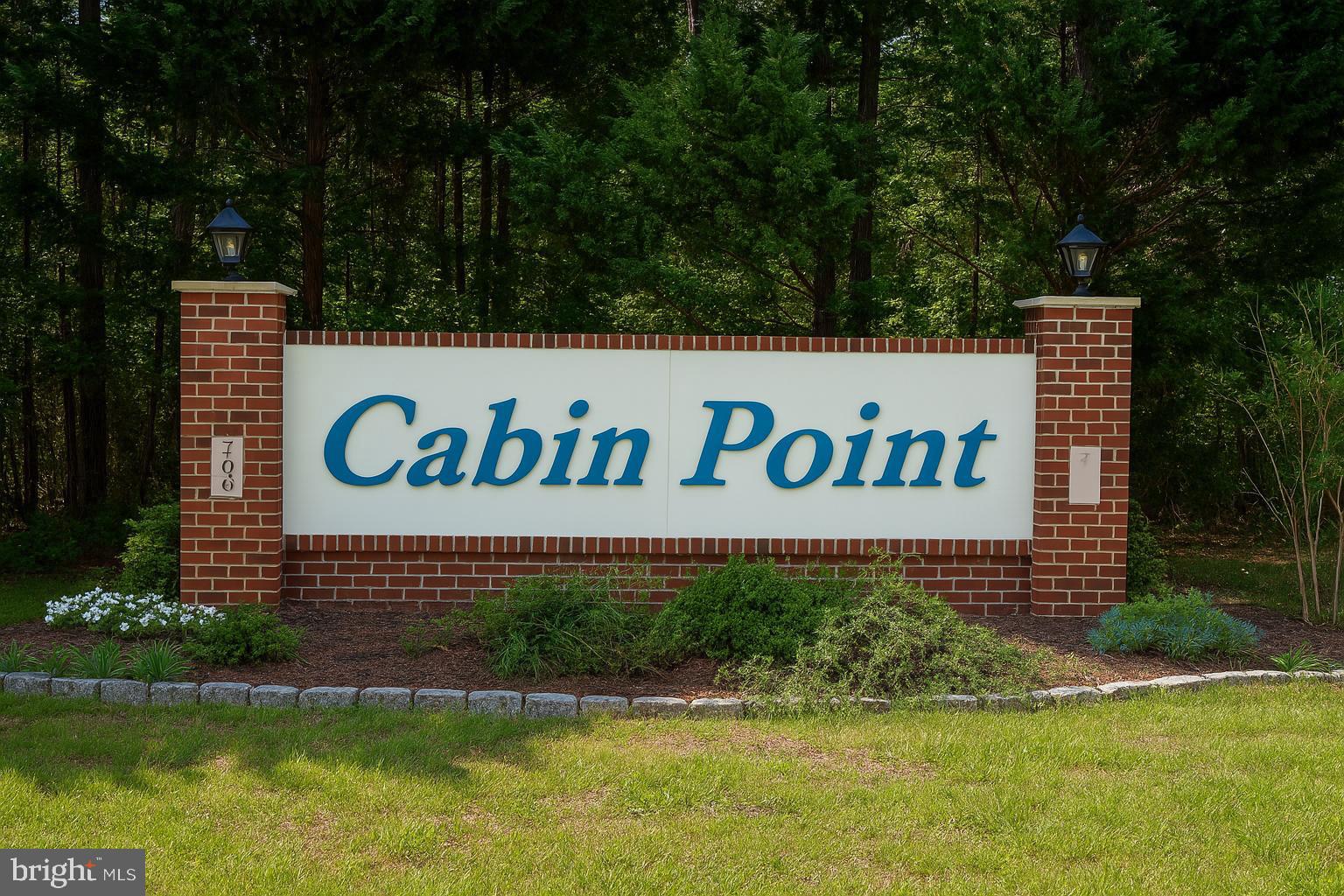 CABIN POINT - Land