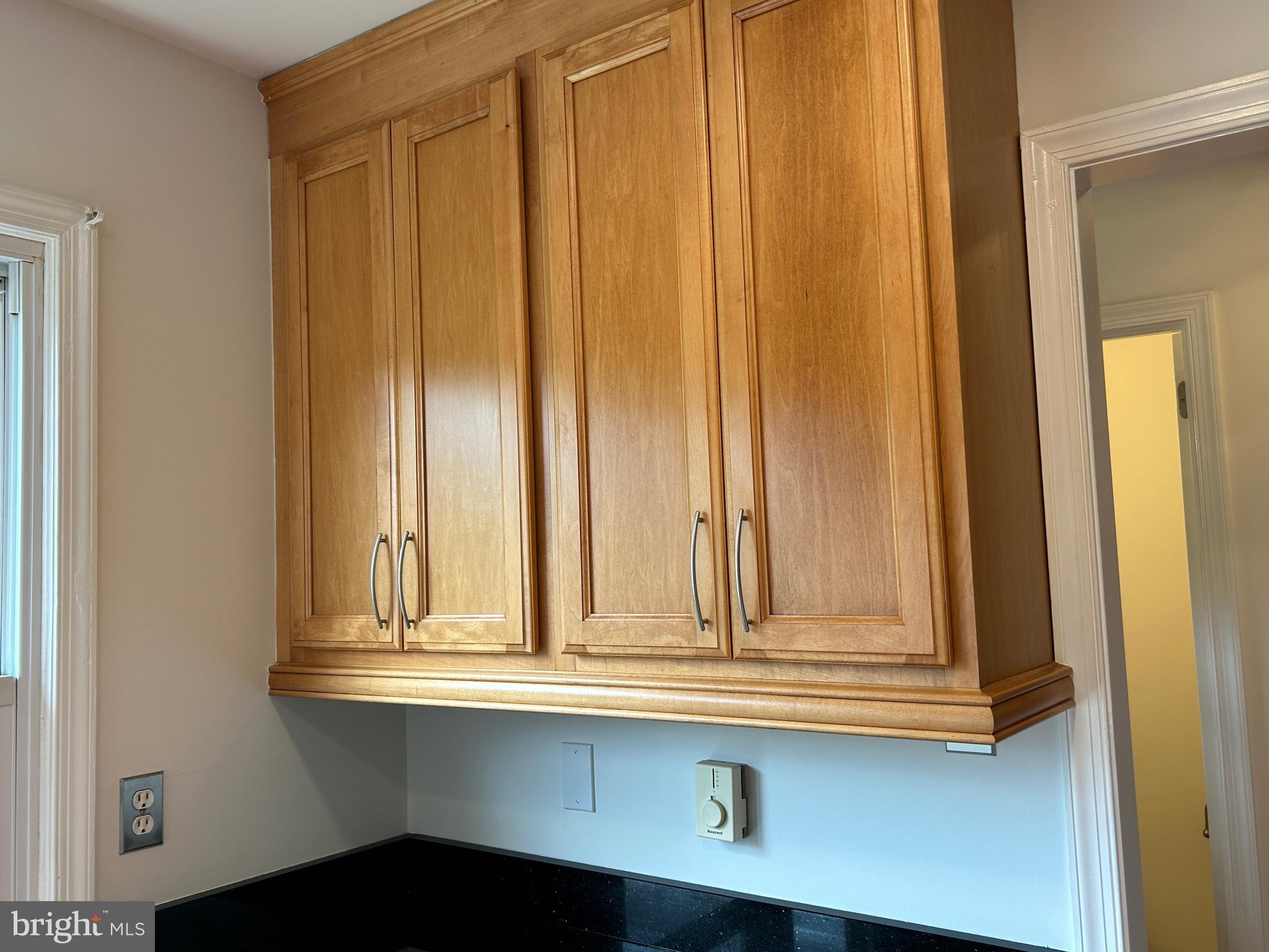 ROCK SPRING - Residential Lease