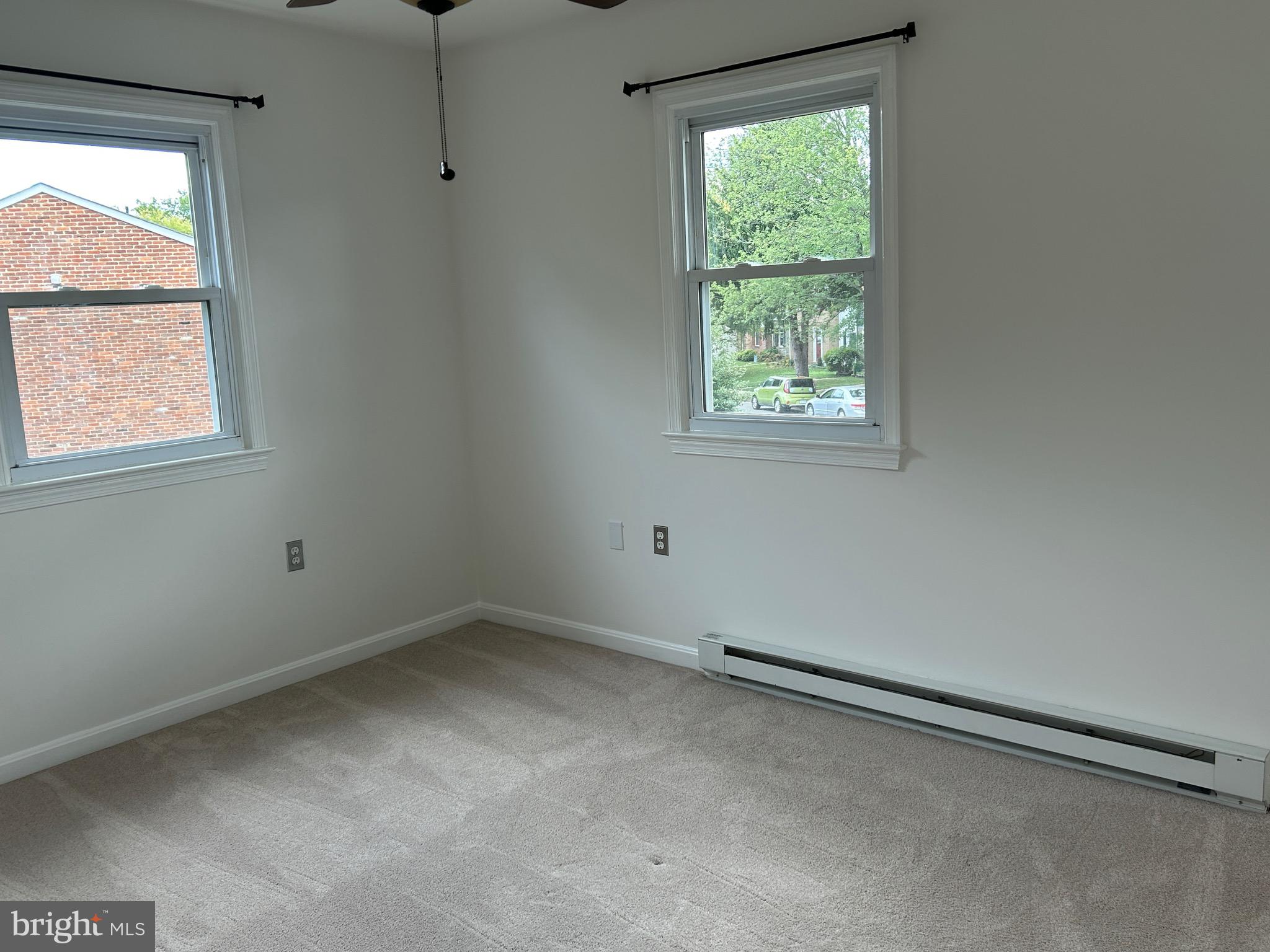 ROCK SPRING - Residential Lease