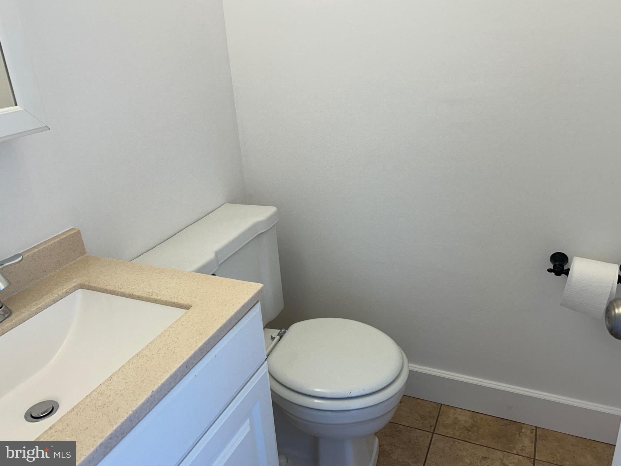 ROCK SPRING - Residential Lease