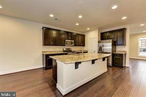 CROWN FARM - Residential Lease