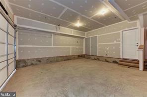 CROWN FARM - Residential Lease