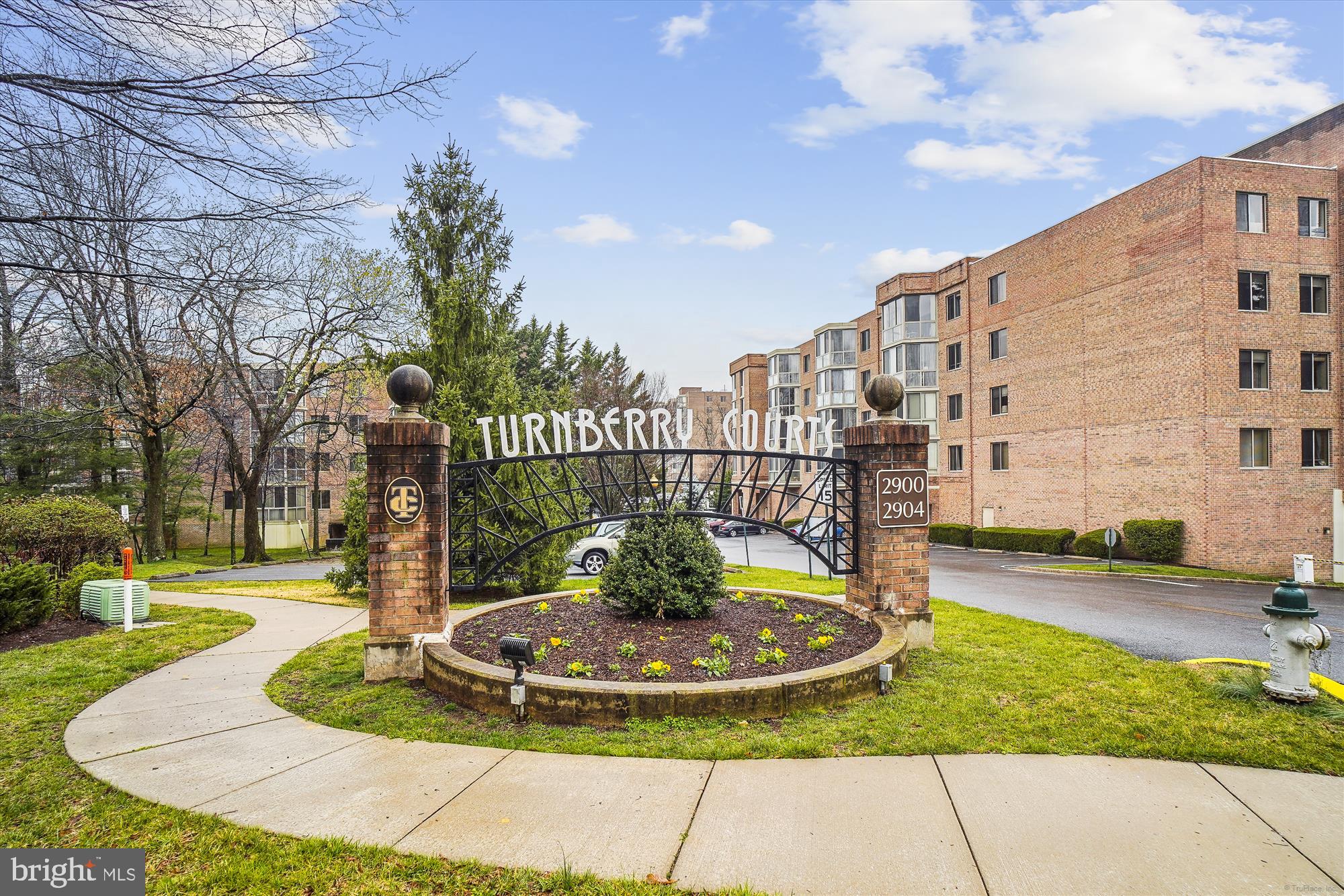 2900 N LEISURE WORLD BOULEVARD N 211