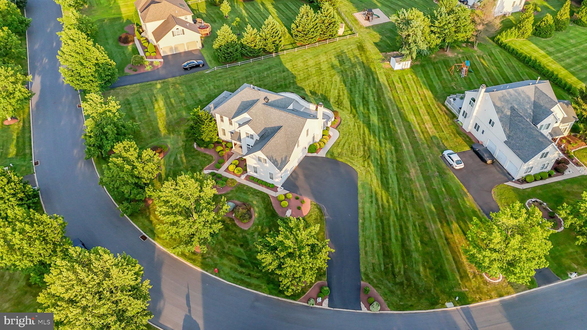 NORTHAMPTON CHASE - Residential