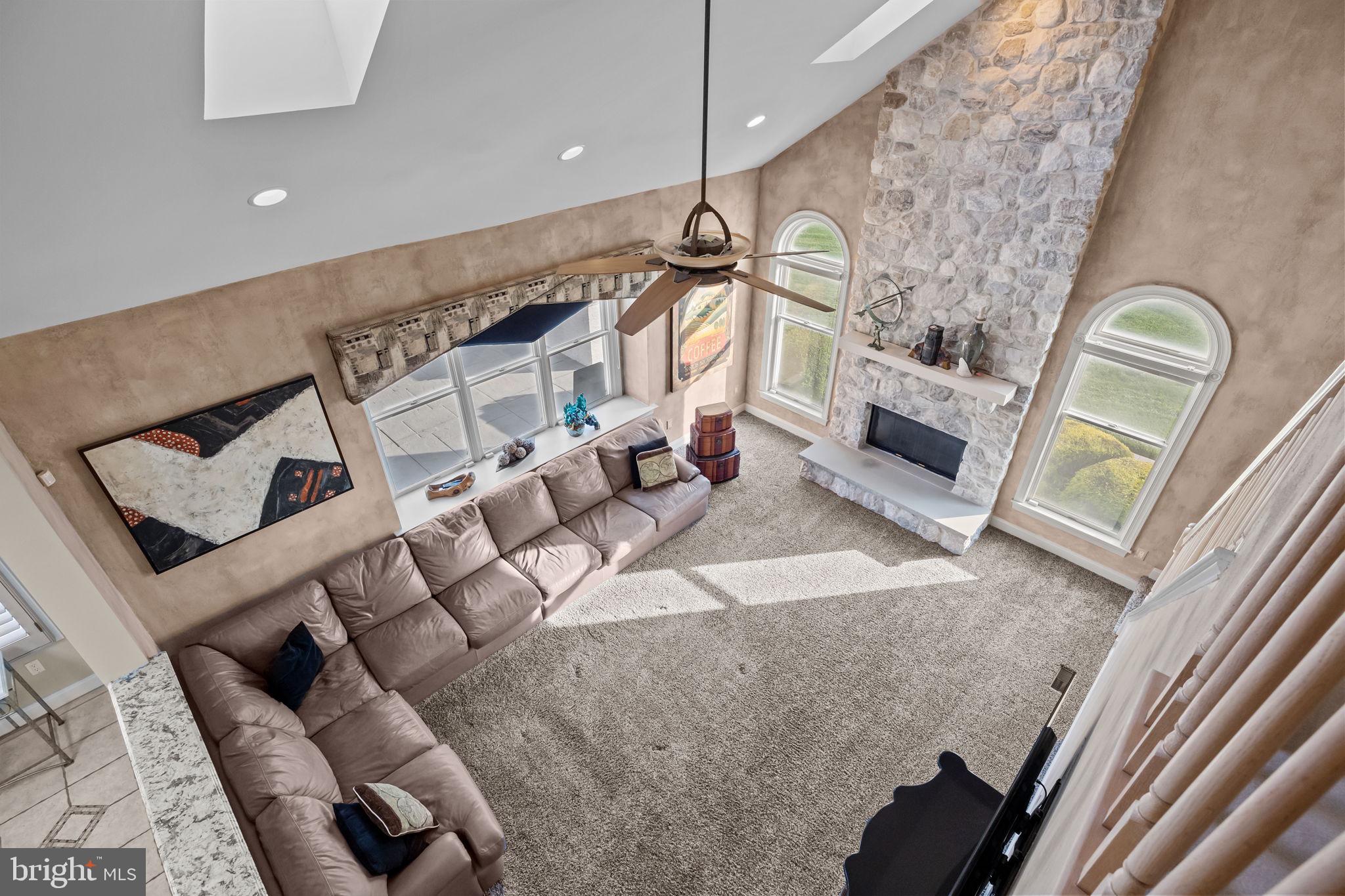 NORTHAMPTON CHASE - Residential