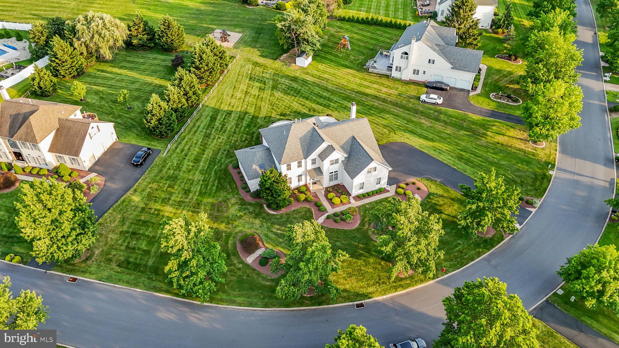 NORTHAMPTON CHASE - Residential