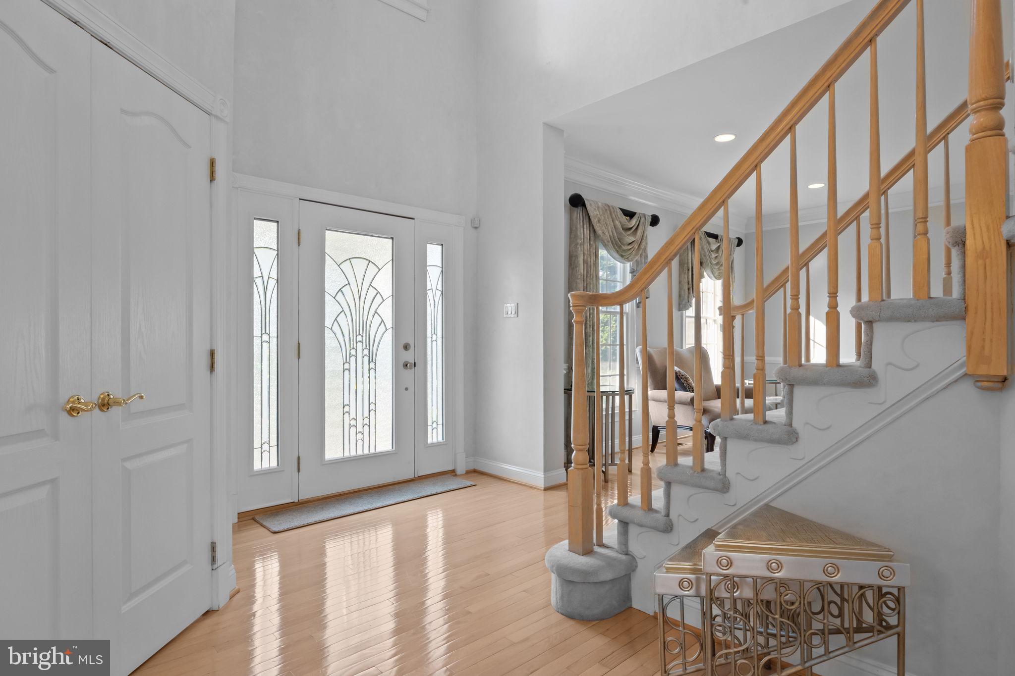 28 DARTMOUTH LANE