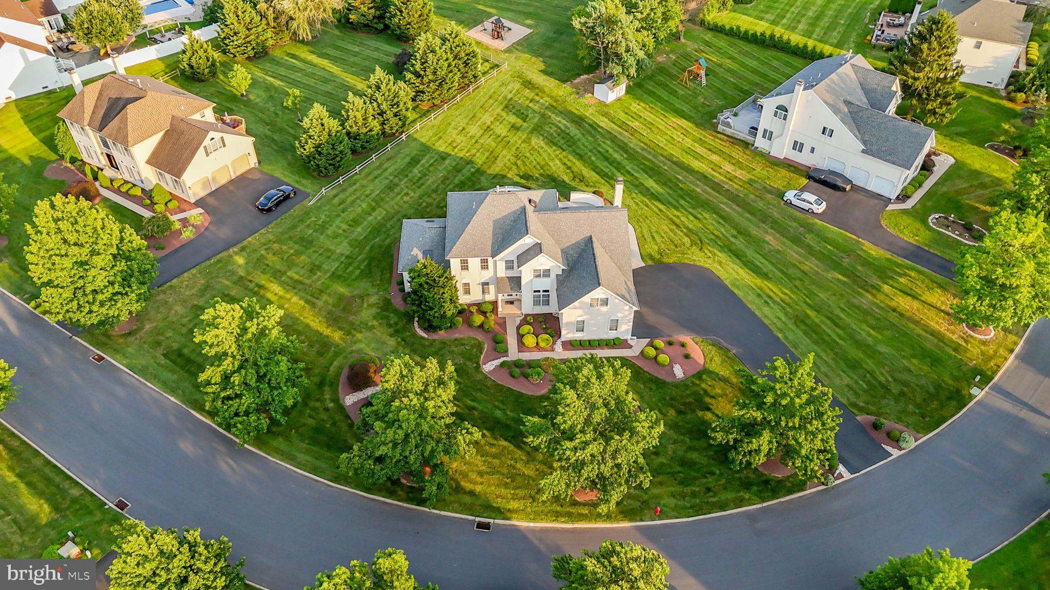 NORTHAMPTON CHASE - Residential