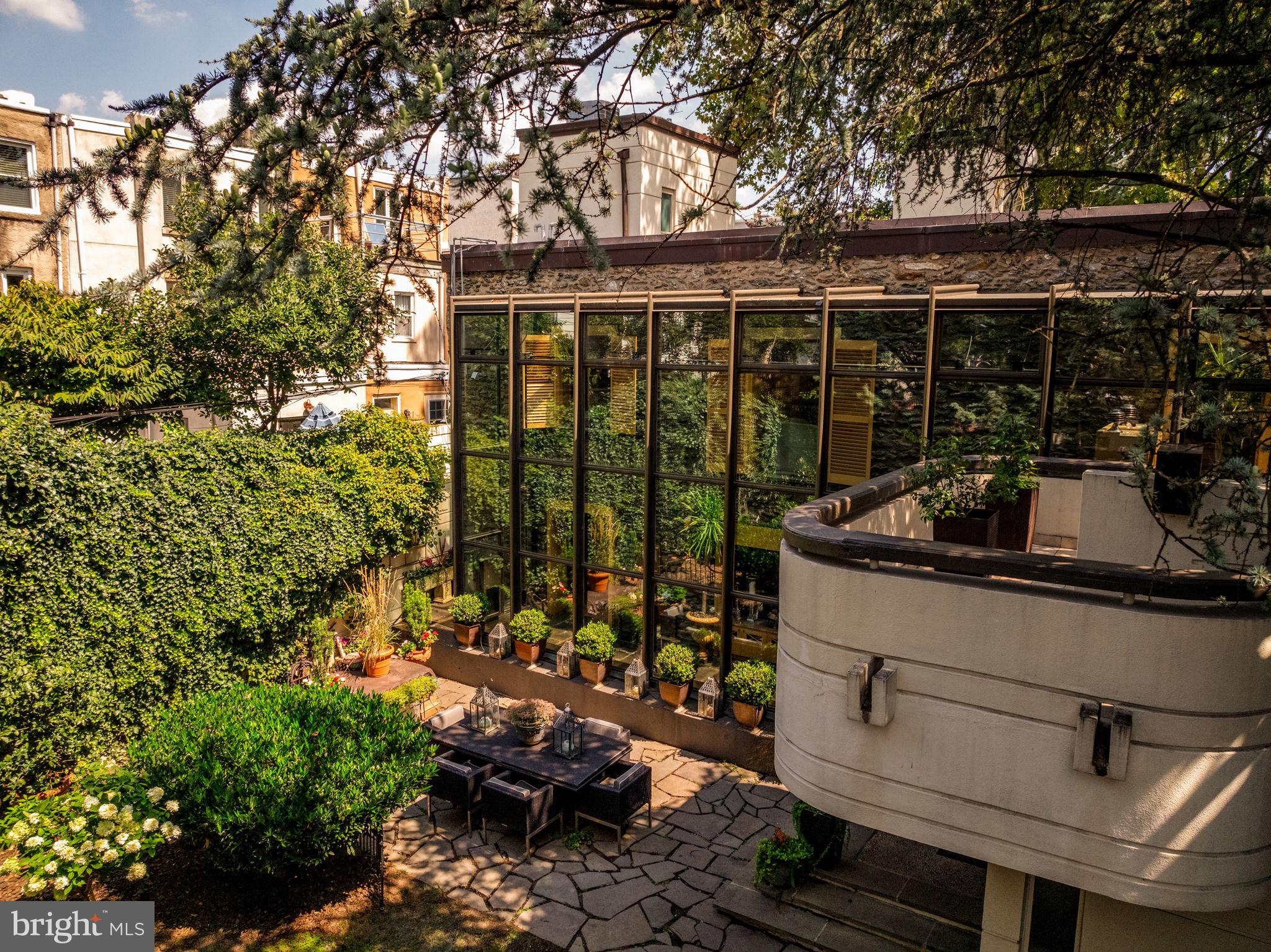 FAIRMOUNT - Residential