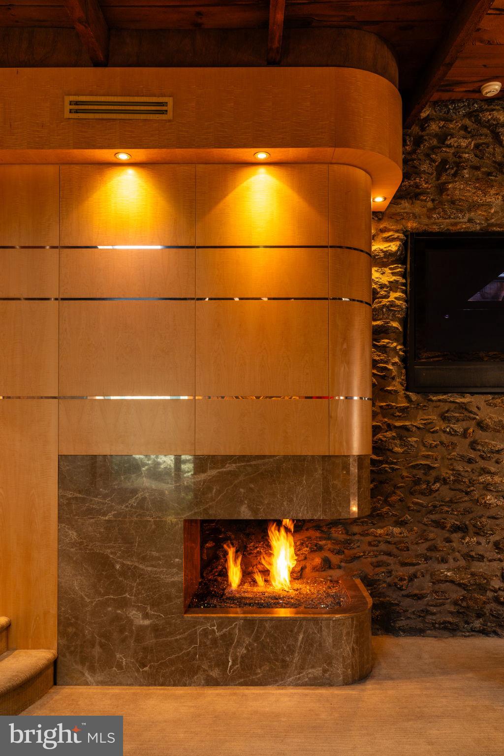 FAIRMOUNT - Residential