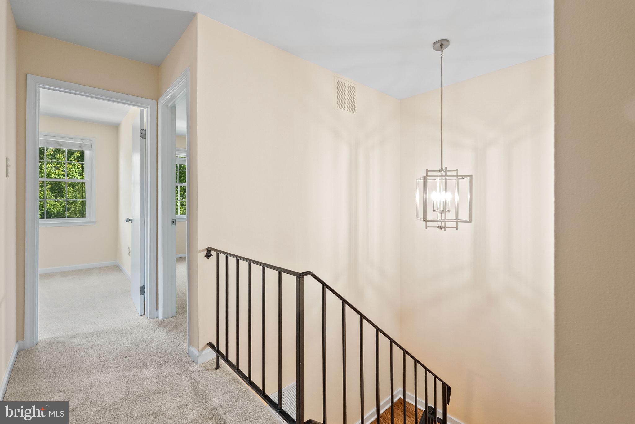 STRATHMEADE SQUARE - Residential
