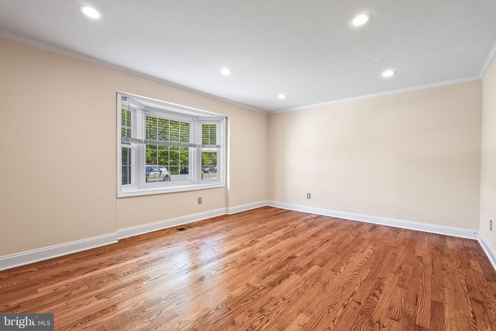 8361 THOMPSON ROAD