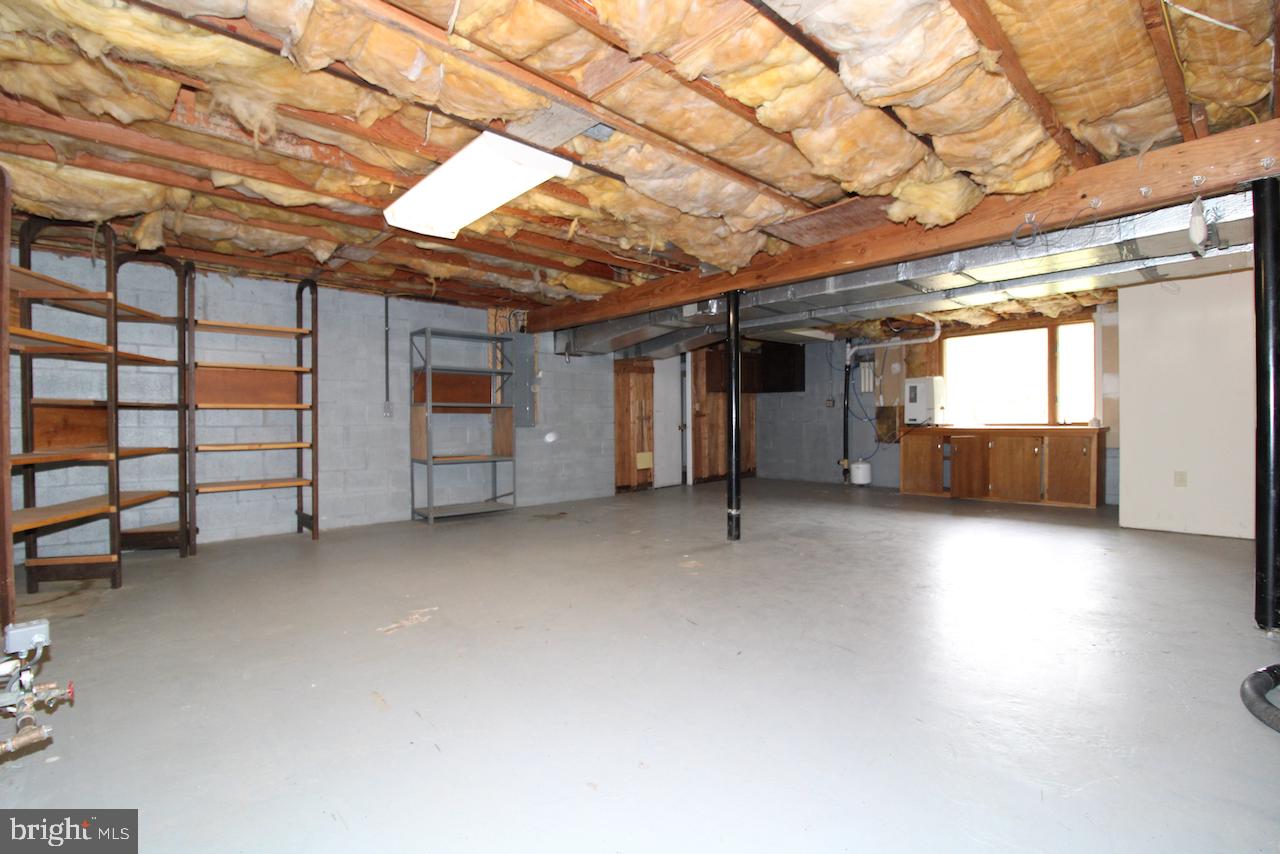 CEDAR HILLS - Residential