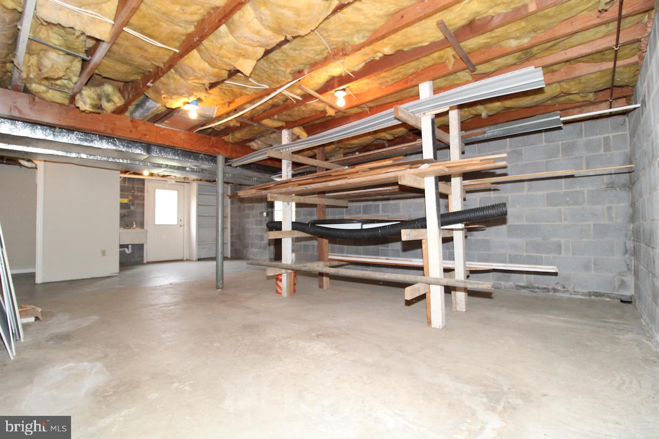 CEDAR HILLS - Residential