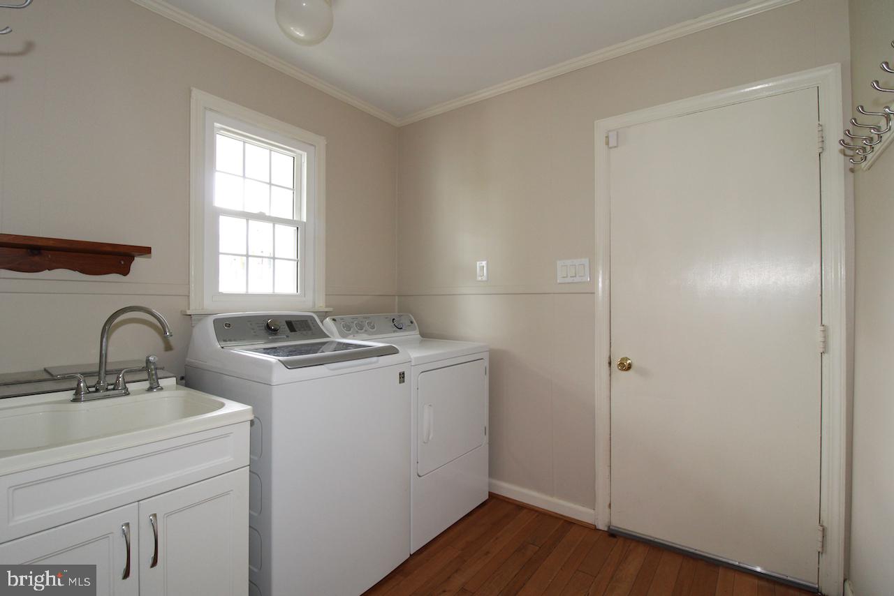 CEDAR HILLS - Residential