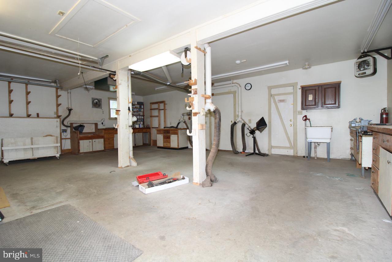 CEDAR HILLS - Residential