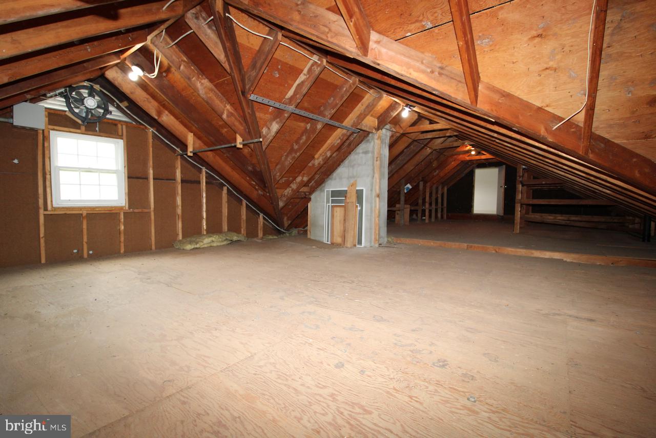 CEDAR HILLS - Residential