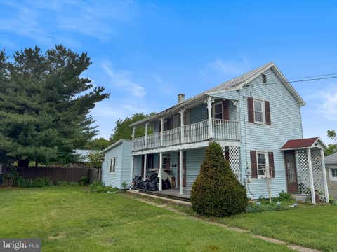 Homes For Sale - 229 Chestnut Street St<br/> MOUNT HOLLY SPRINGS, PA 17065