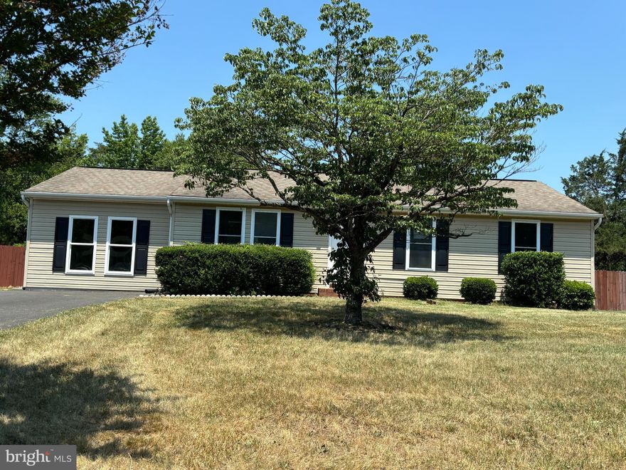 Take this Fredericksburg EXIT...to this wonderful Spotsylvania one level home just waiting for its new owner.  This home is located conveniently to all the Fredericksburg area has to offer.  The appliances are newer and the rooms flow well as an inviting living area.  There is a nice deck overlooking a large, fully fenced backyard.  ***paved driveway, well-built shed, concrete pad, and more enticements...come see for yourself.                       
                                                                    Get in touch with me ASAP!