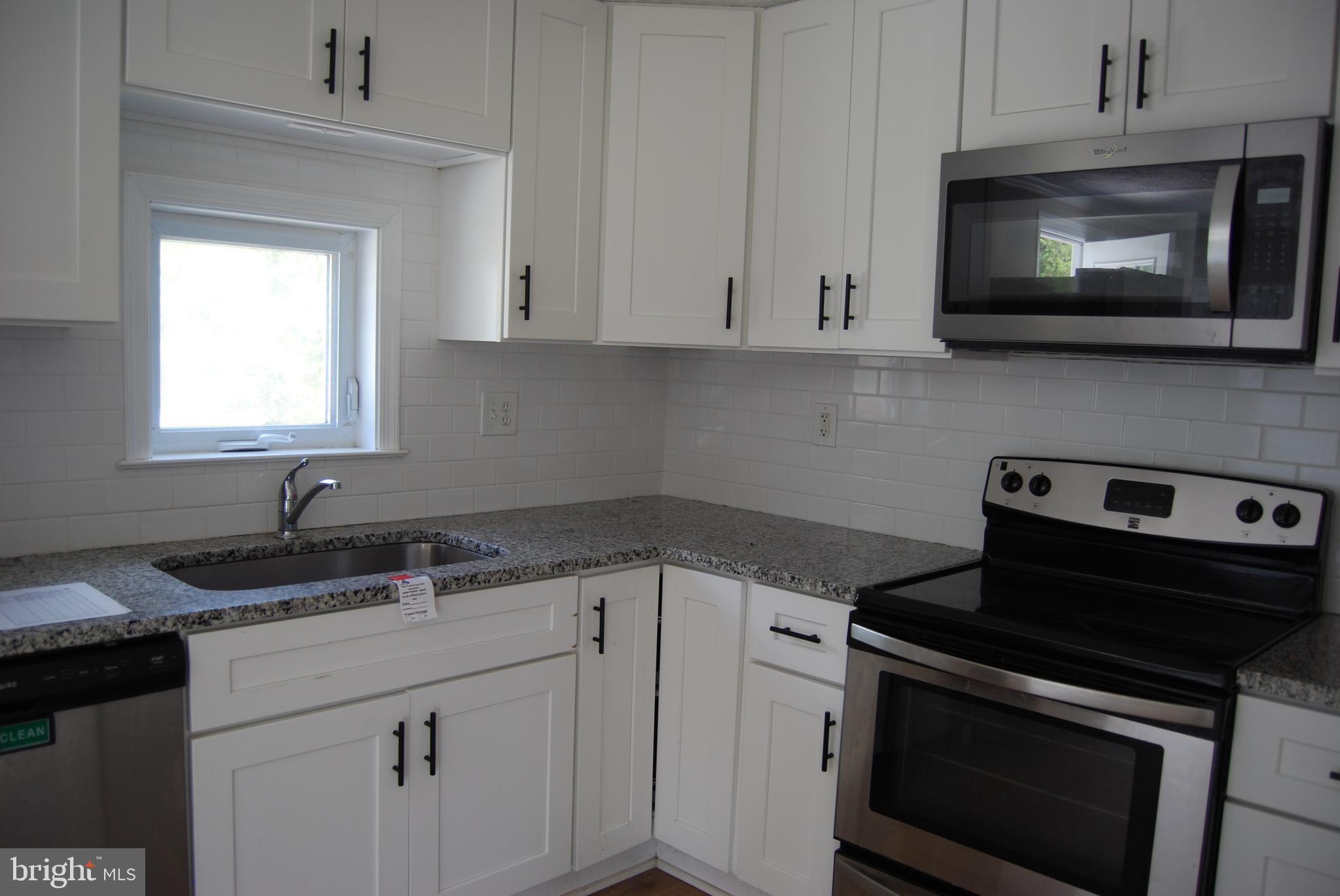 CREEKWOOD - Residential