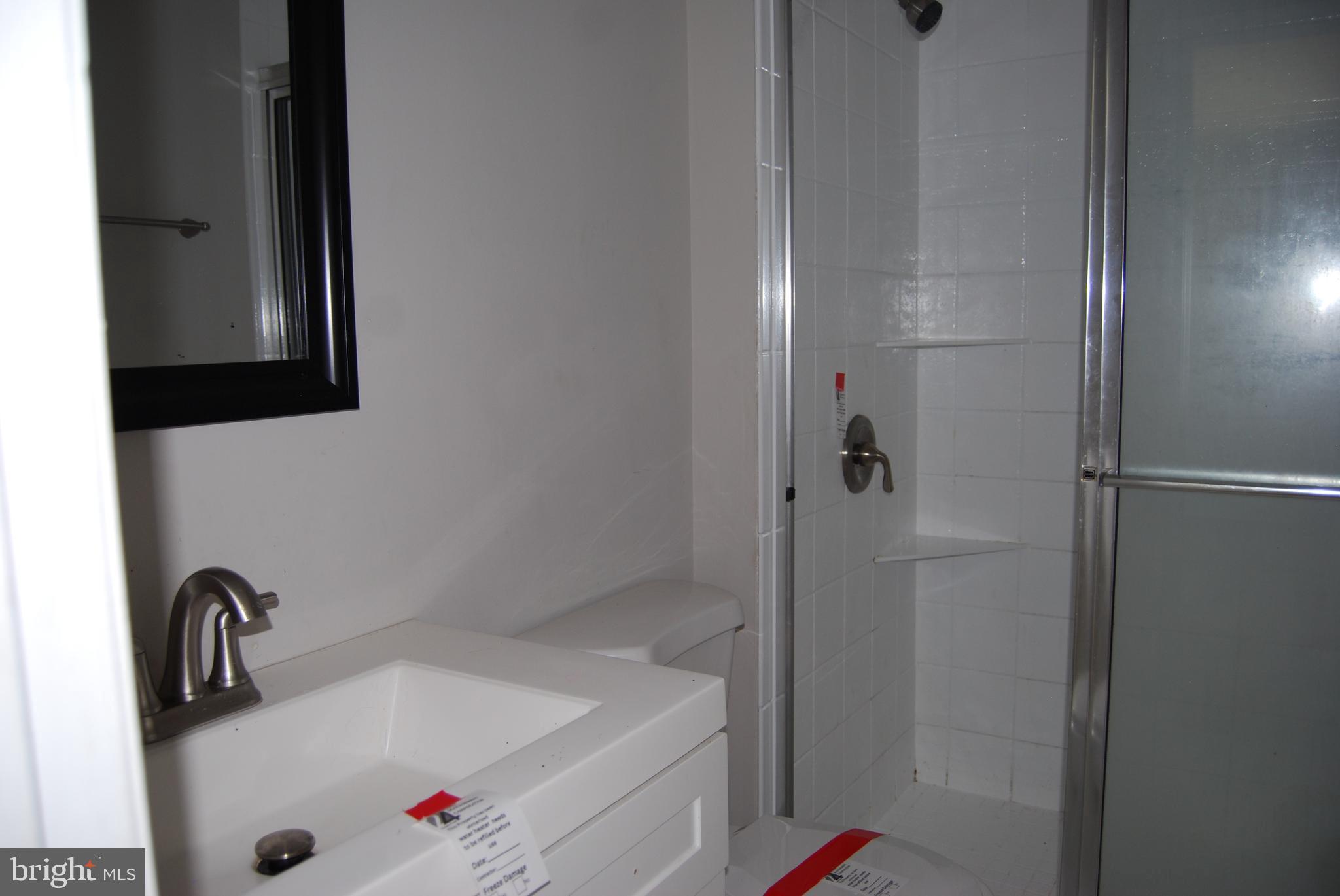 CREEKWOOD - Residential