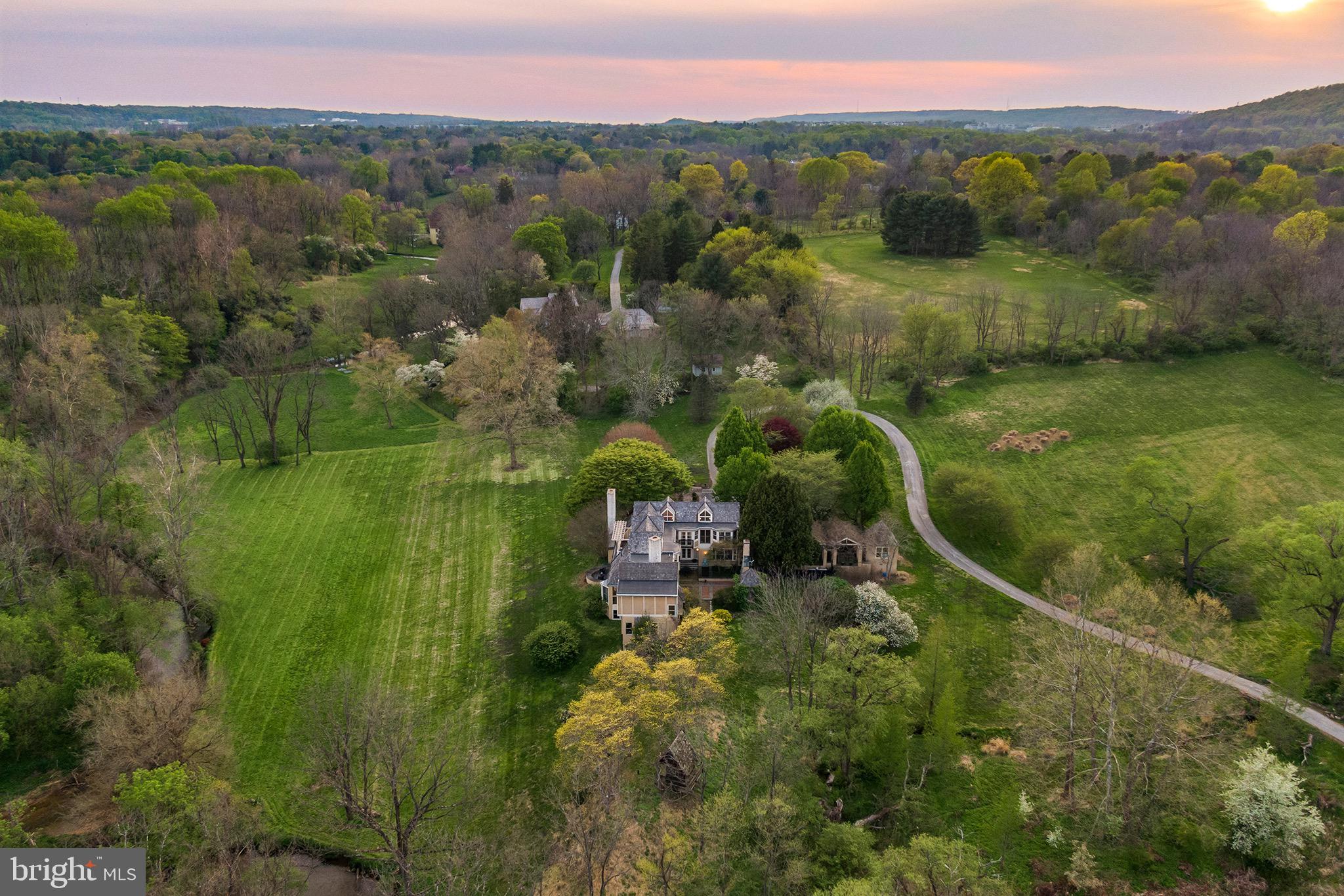 SUMMERHILL - Residential