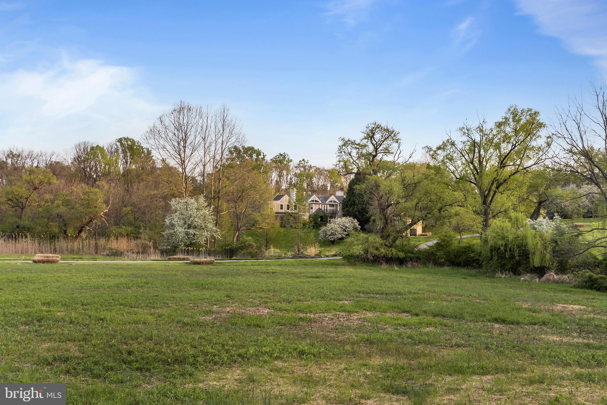 SUMMERHILL - Residential