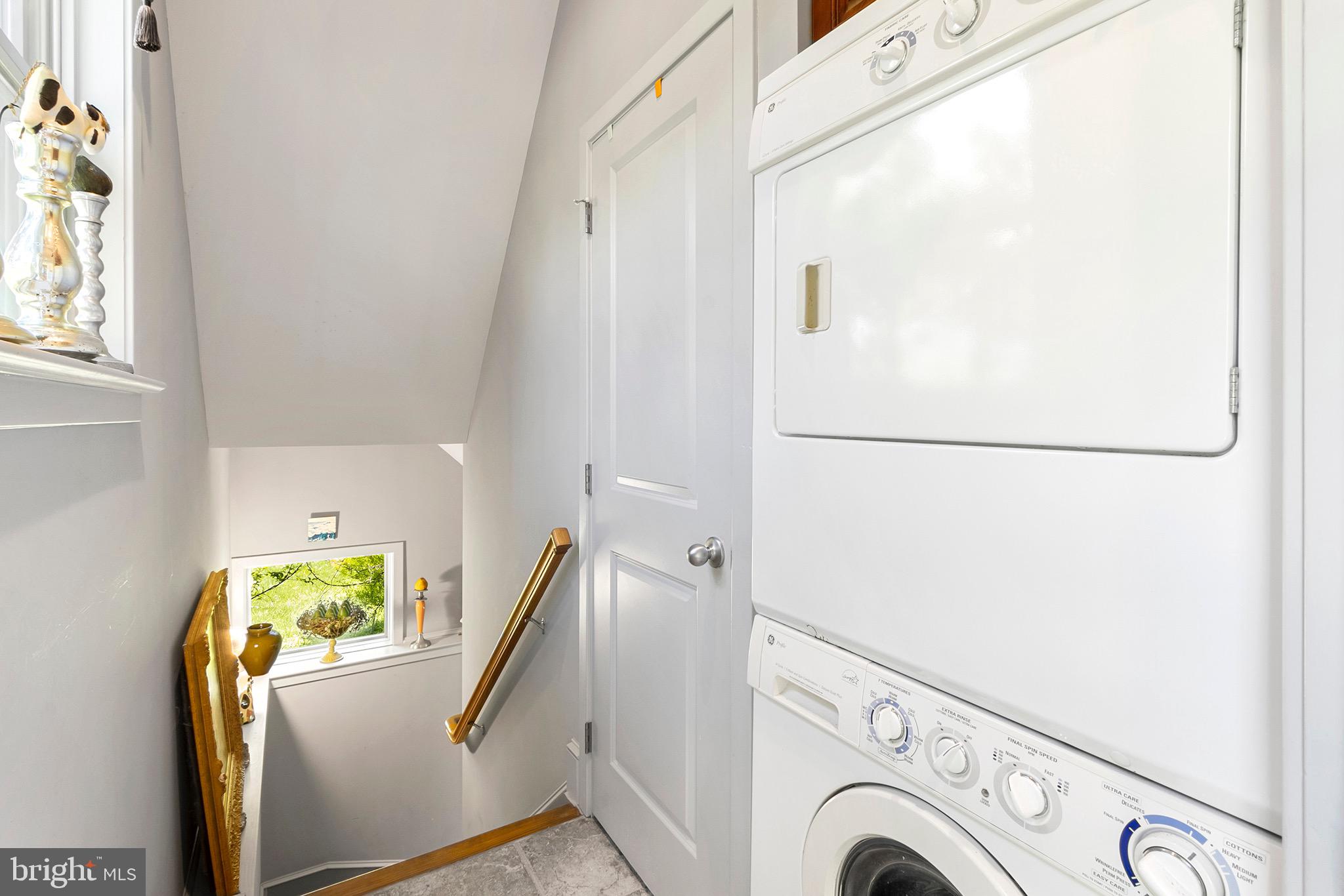 SUMMERHILL - Residential