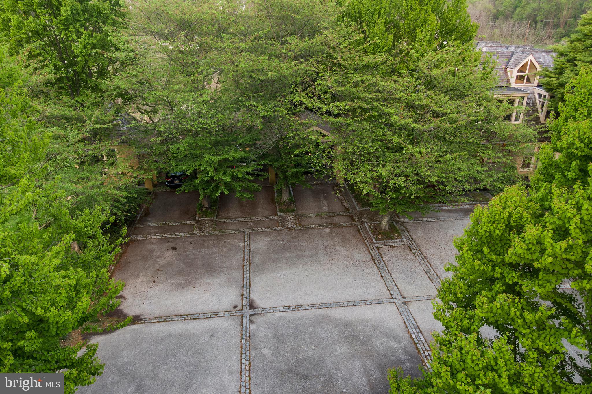 SUMMERHILL - Residential