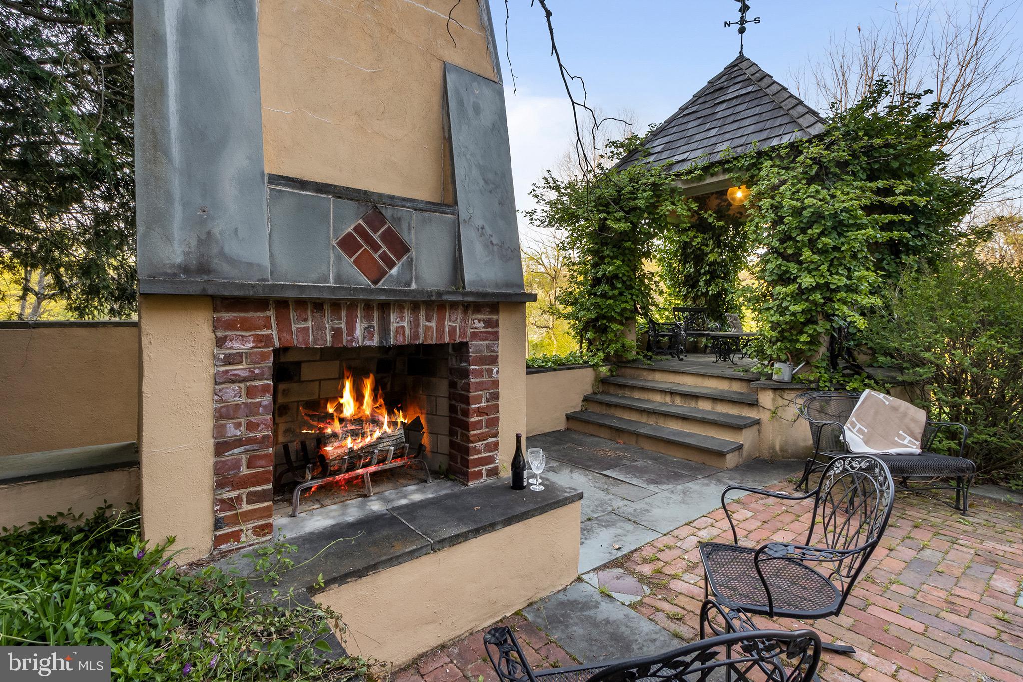 SUMMERHILL - Residential