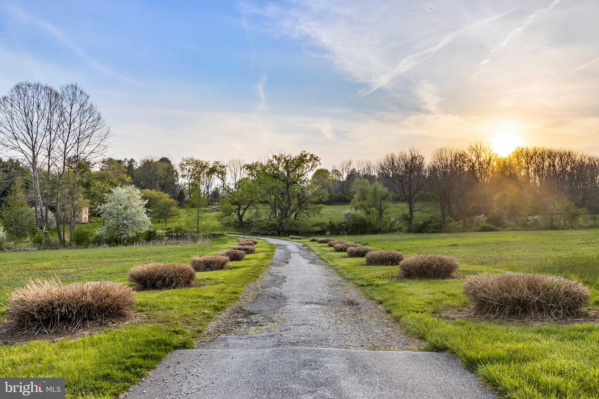 SUMMERHILL - Residential