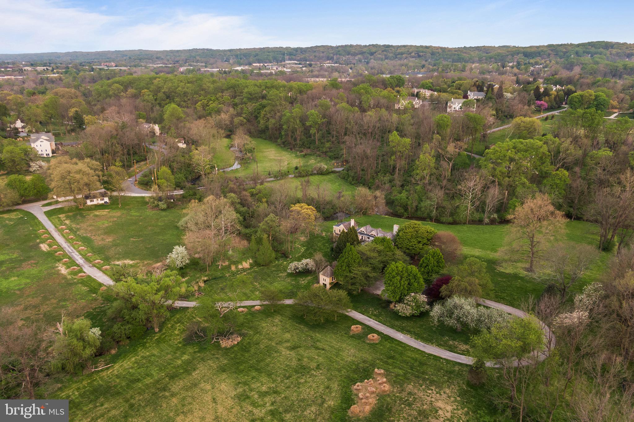 SUMMERHILL - Residential