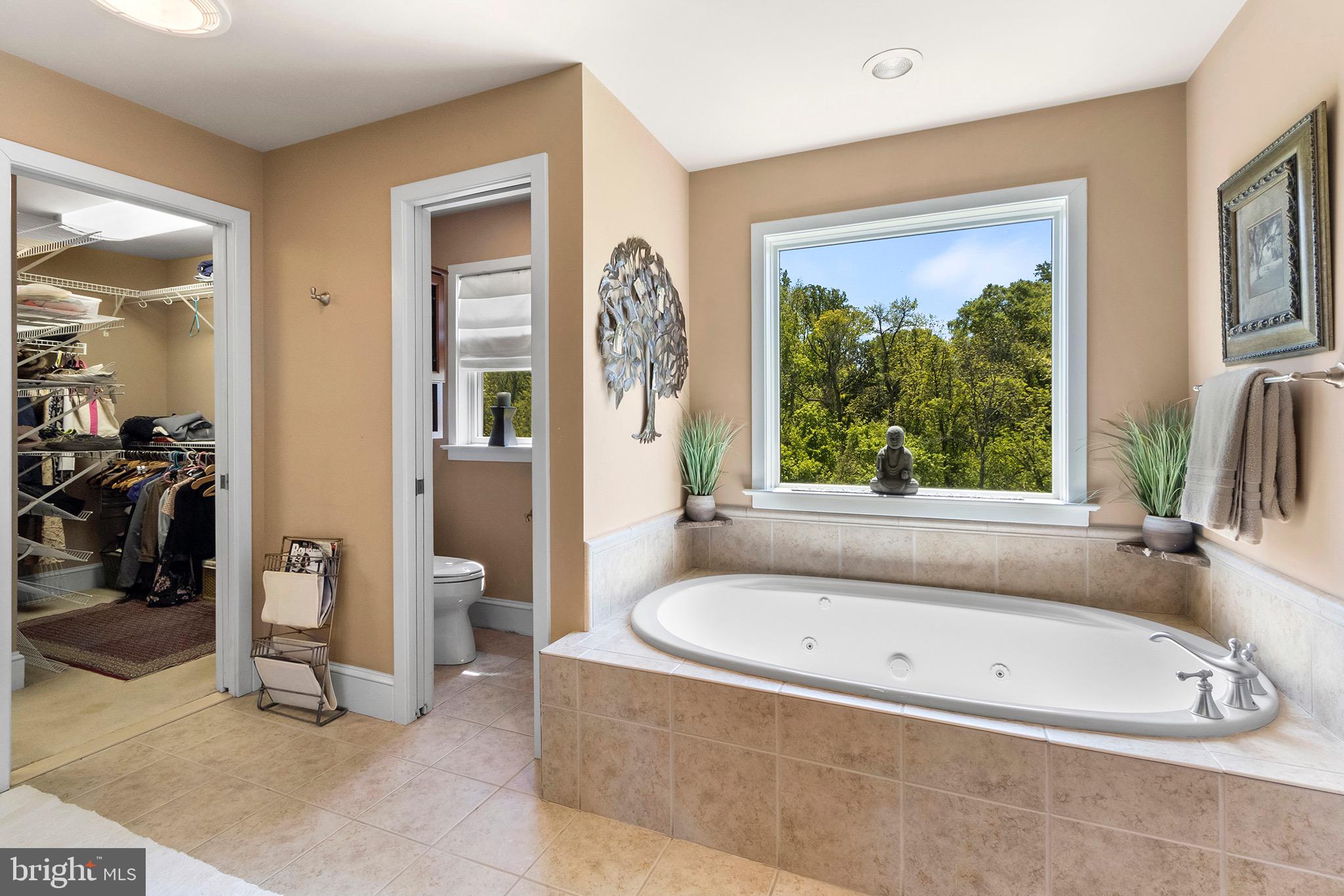 SUMMERHILL - Residential