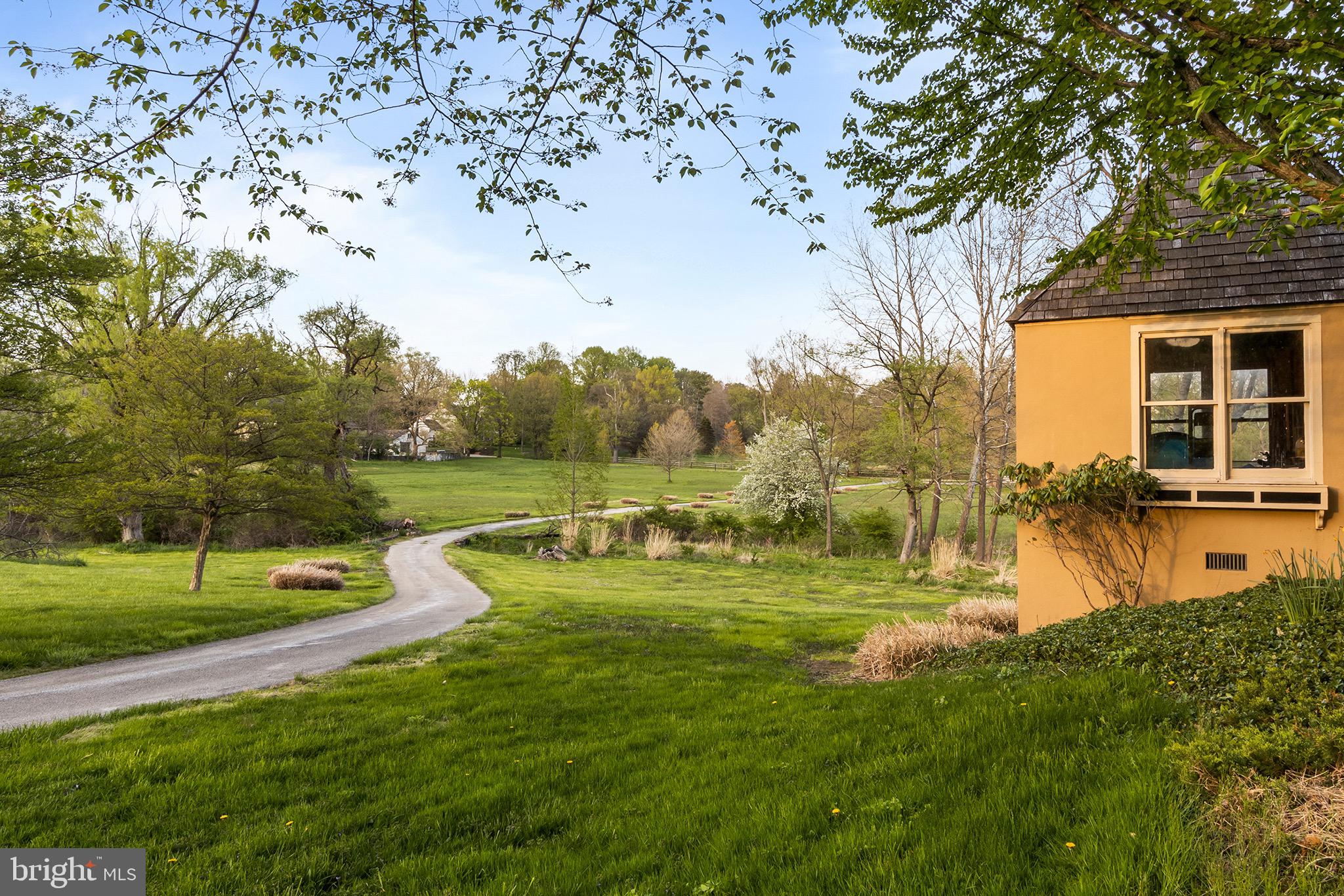 SUMMERHILL - Residential