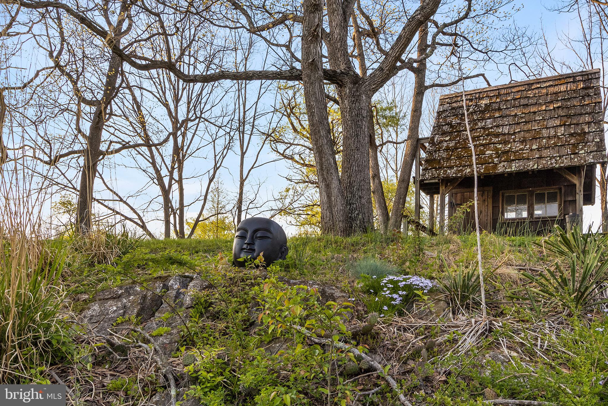 SUMMERHILL - Residential