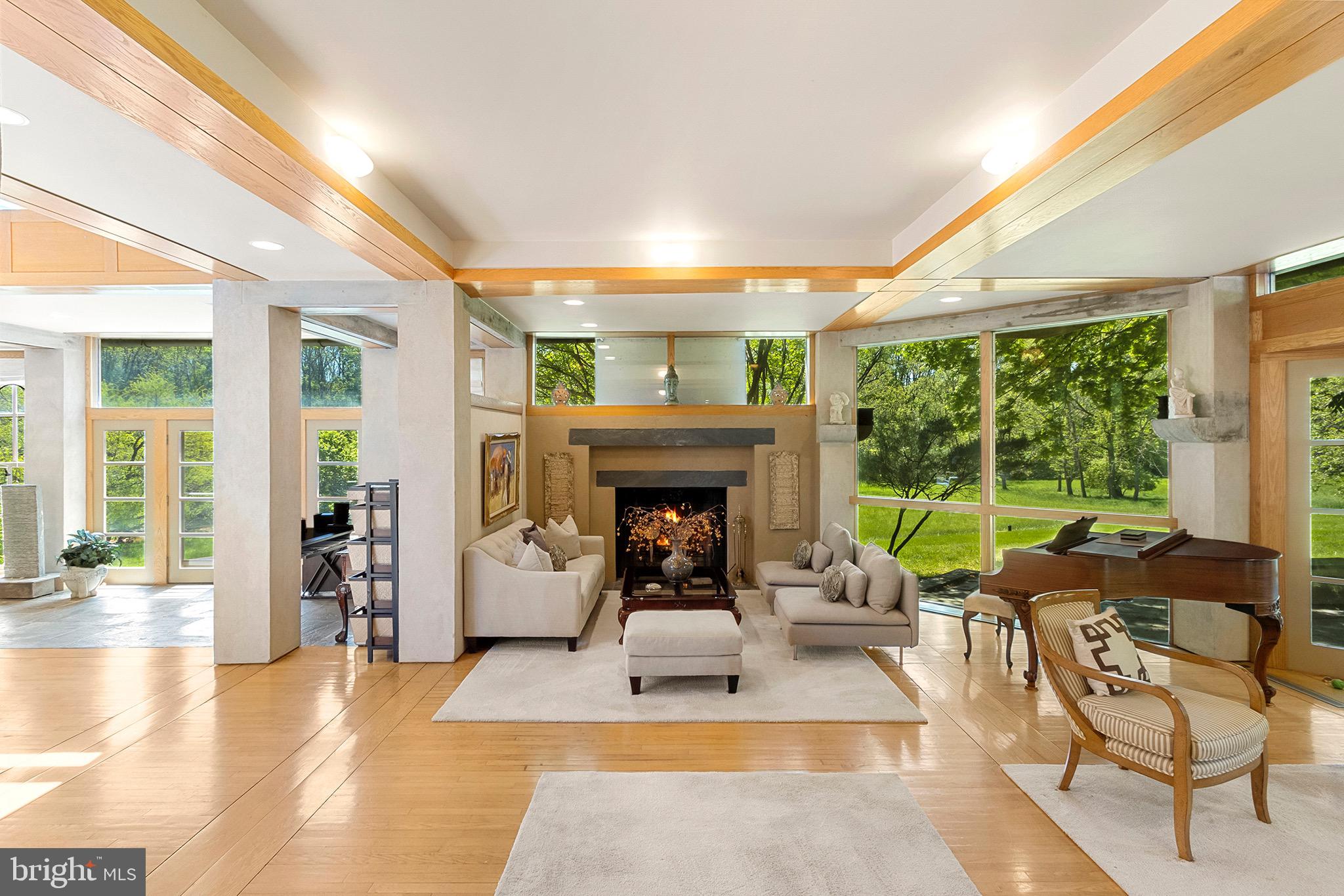 SUMMERHILL - Residential