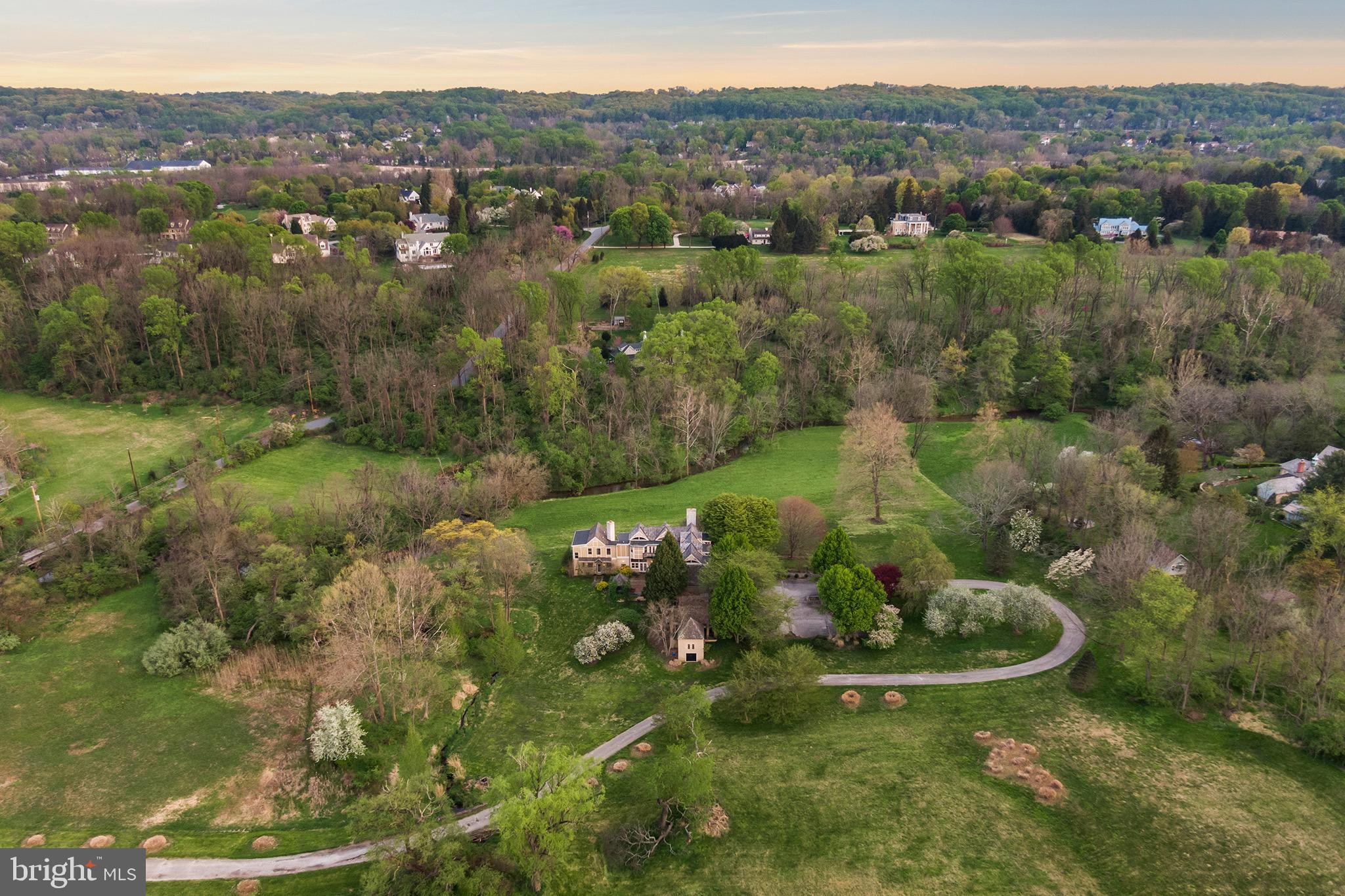 SUMMERHILL - Residential