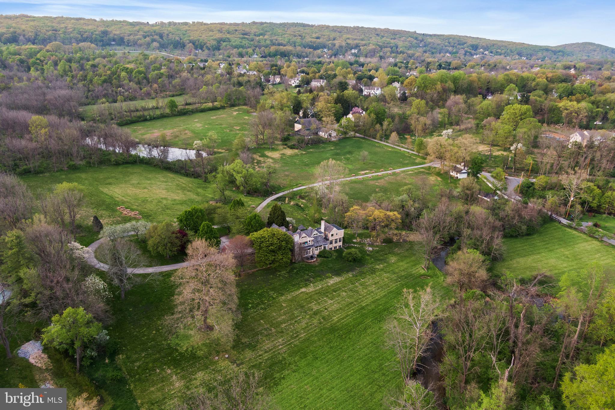 SUMMERHILL - Residential