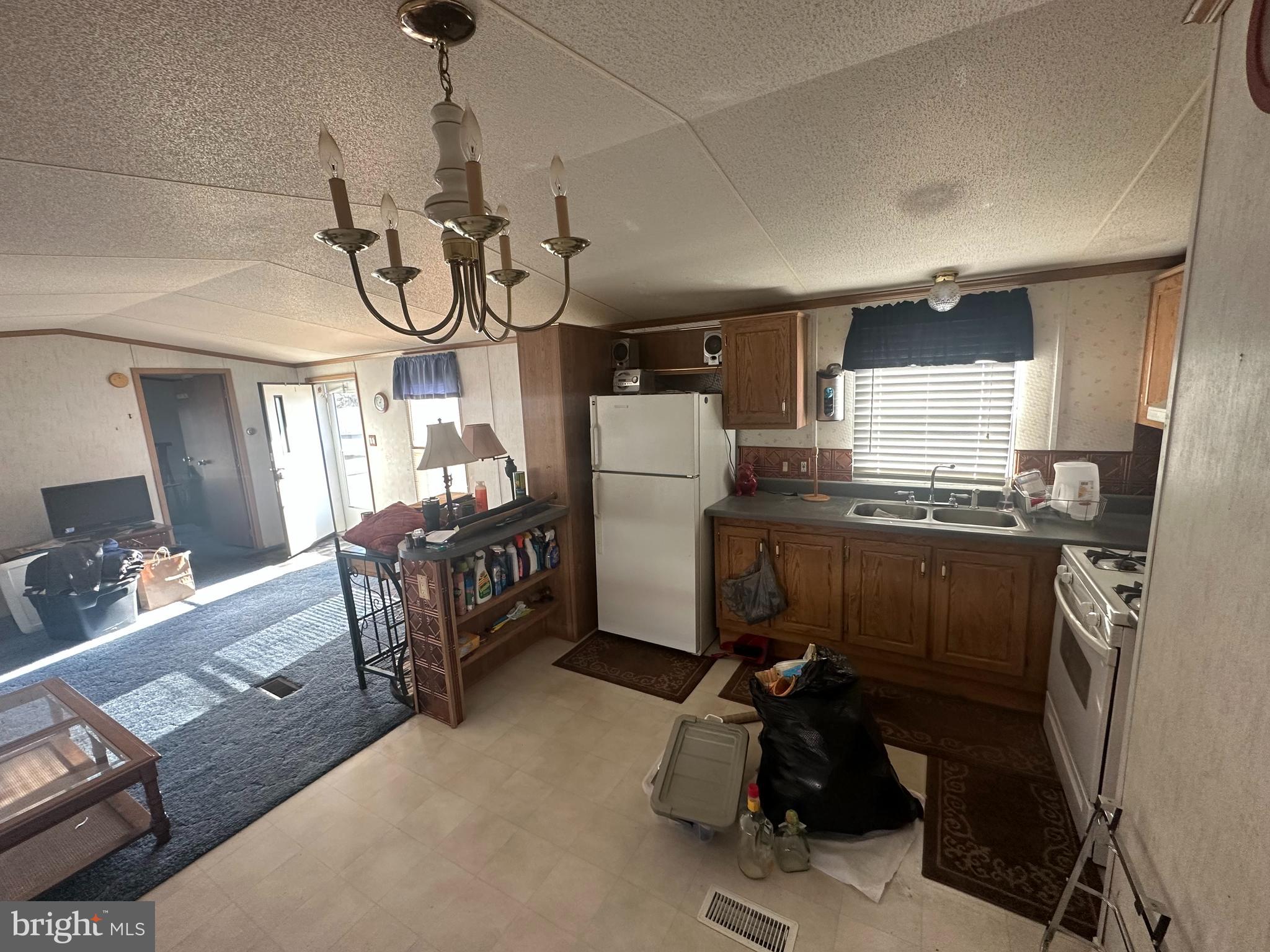 NORTH MIDDLETON TWP - Residential