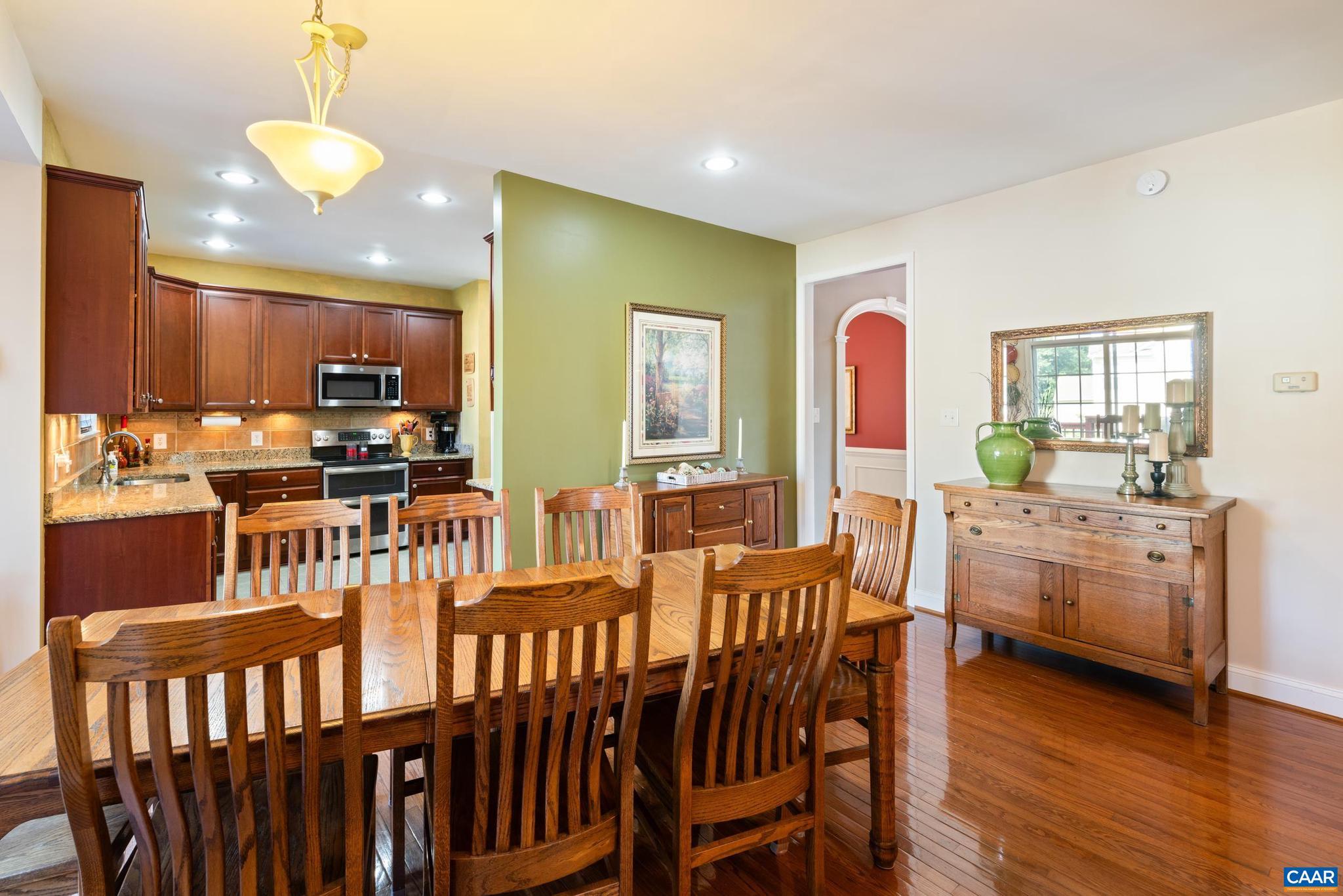 DEERWOOD VILLAGE - Residential